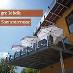 Lava - 24 H Check-in - Naehe Lkh, Landeskrankenhaus, Отель 3*