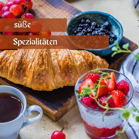 Szálloda Lava - 24 H Check-in - Naehe Lkh, Landeskrankenhaus, Feldbach