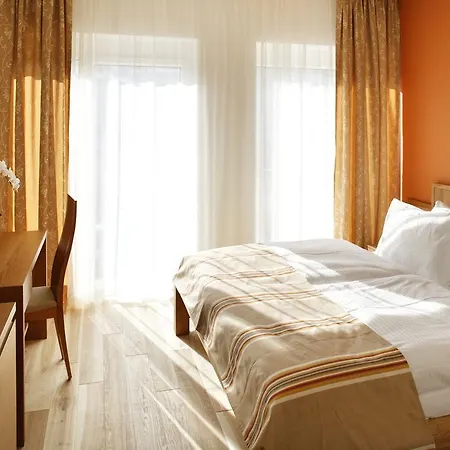 Otel Lava - 24 H Check-in - Naehe Lkh, Landeskrankenhaus, Feldbach (Styria)